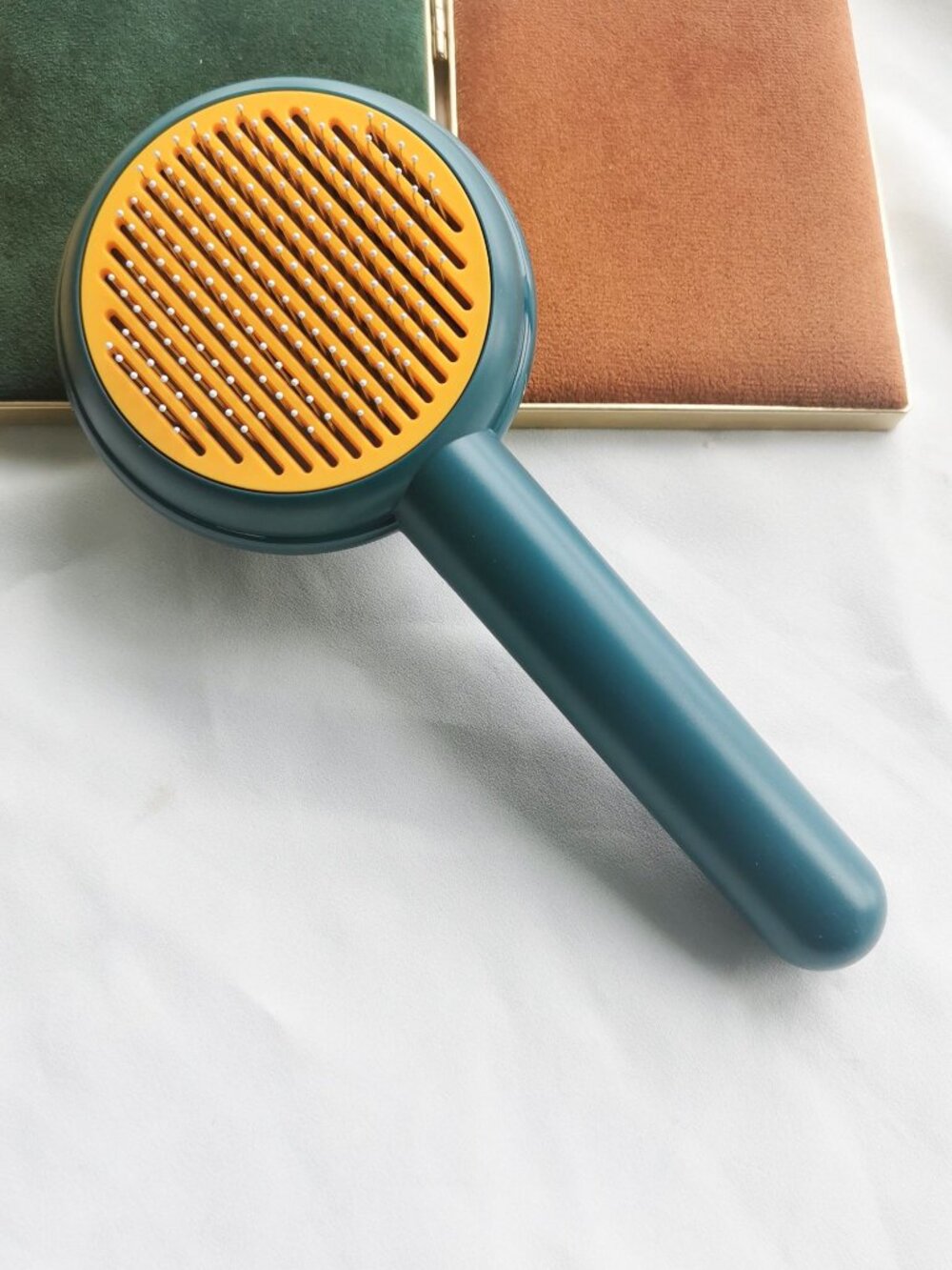 Pet Grooming Brush Push-Button Design Efficient Hair Removal Tool Blue